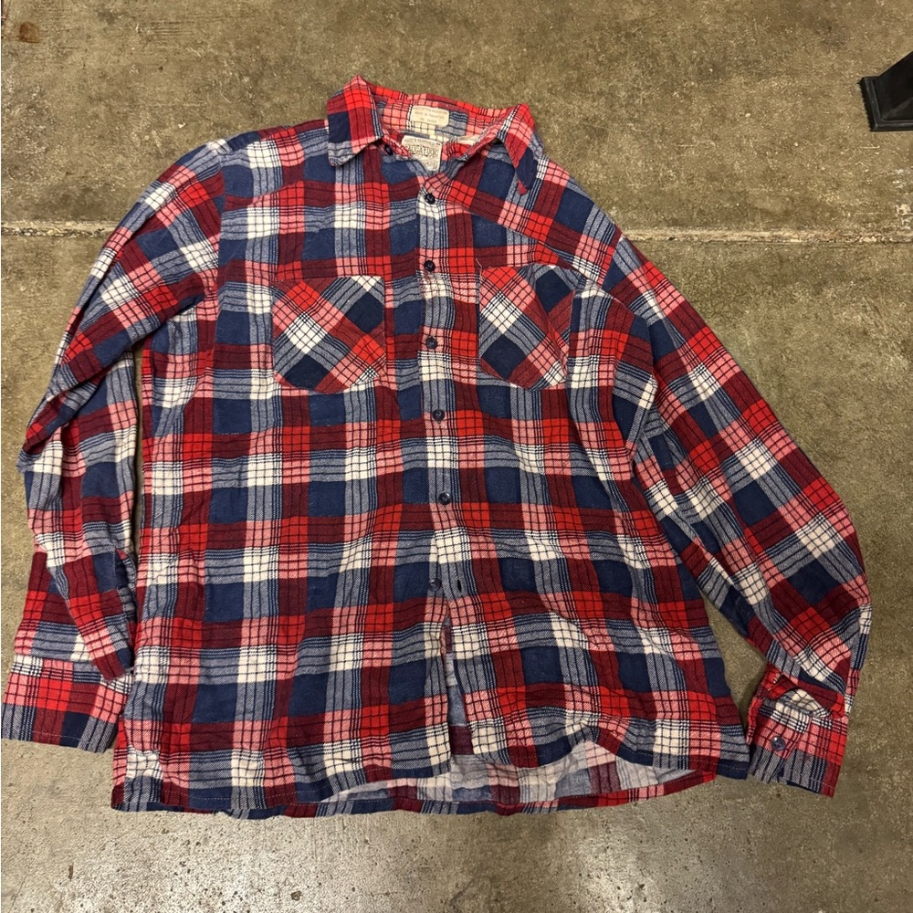 Plaid Red and Blue Men's Shirt size medium Saugatuck